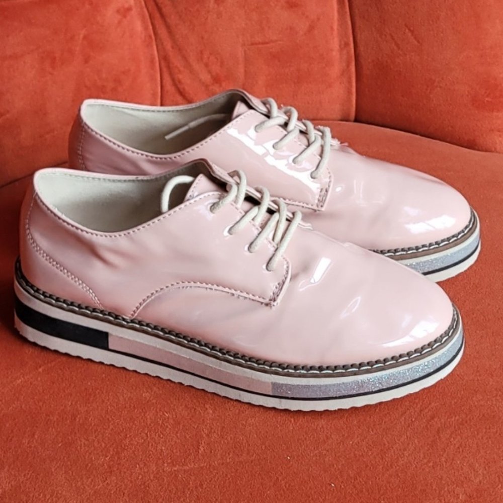 Zara Kids Footwear Pink Patent Leather Sneaker Size 35
